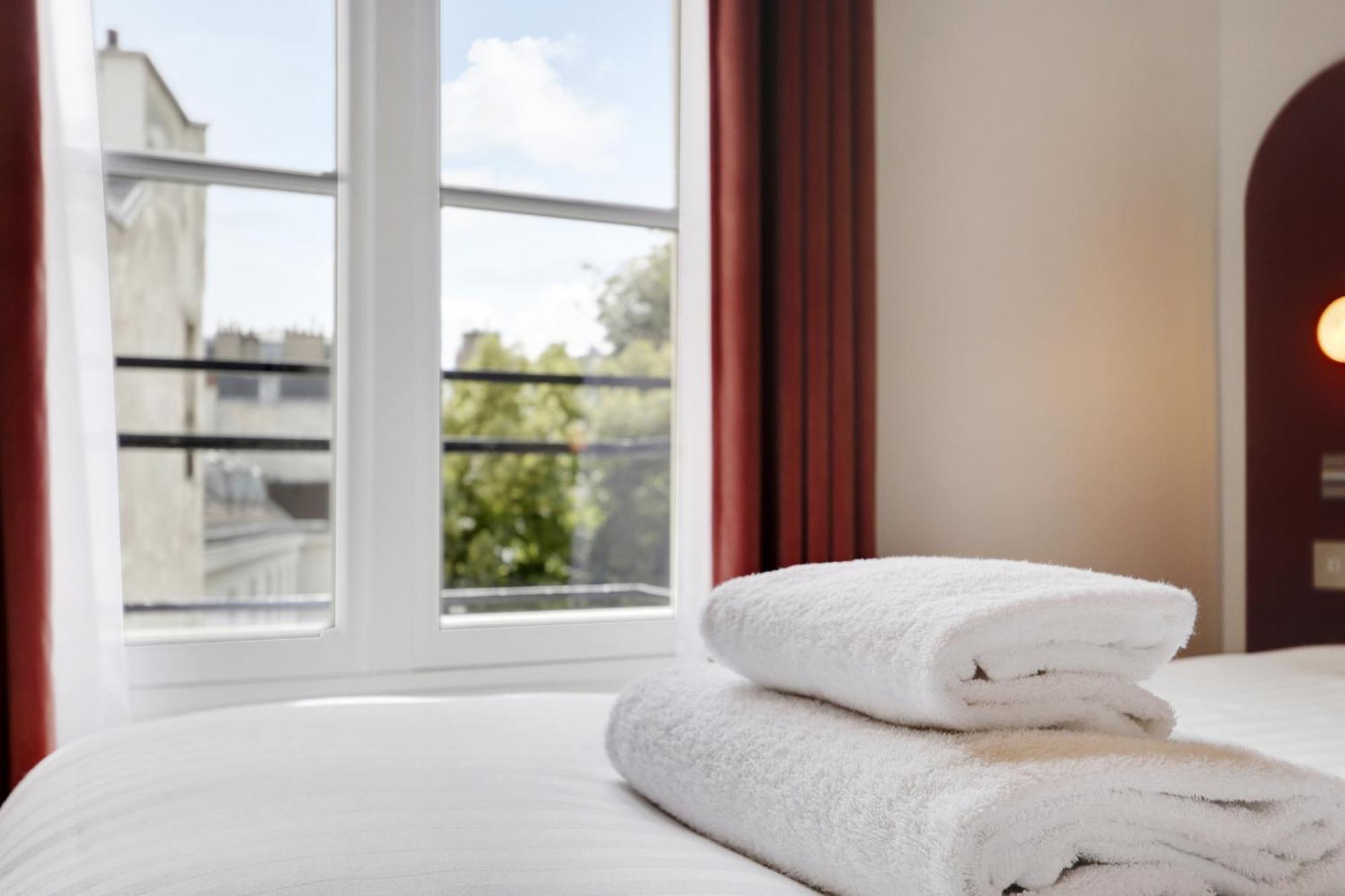 Paris Home Collection Serviced Apartments In Notre Dame - Rue Savoie Bagian luar foto
