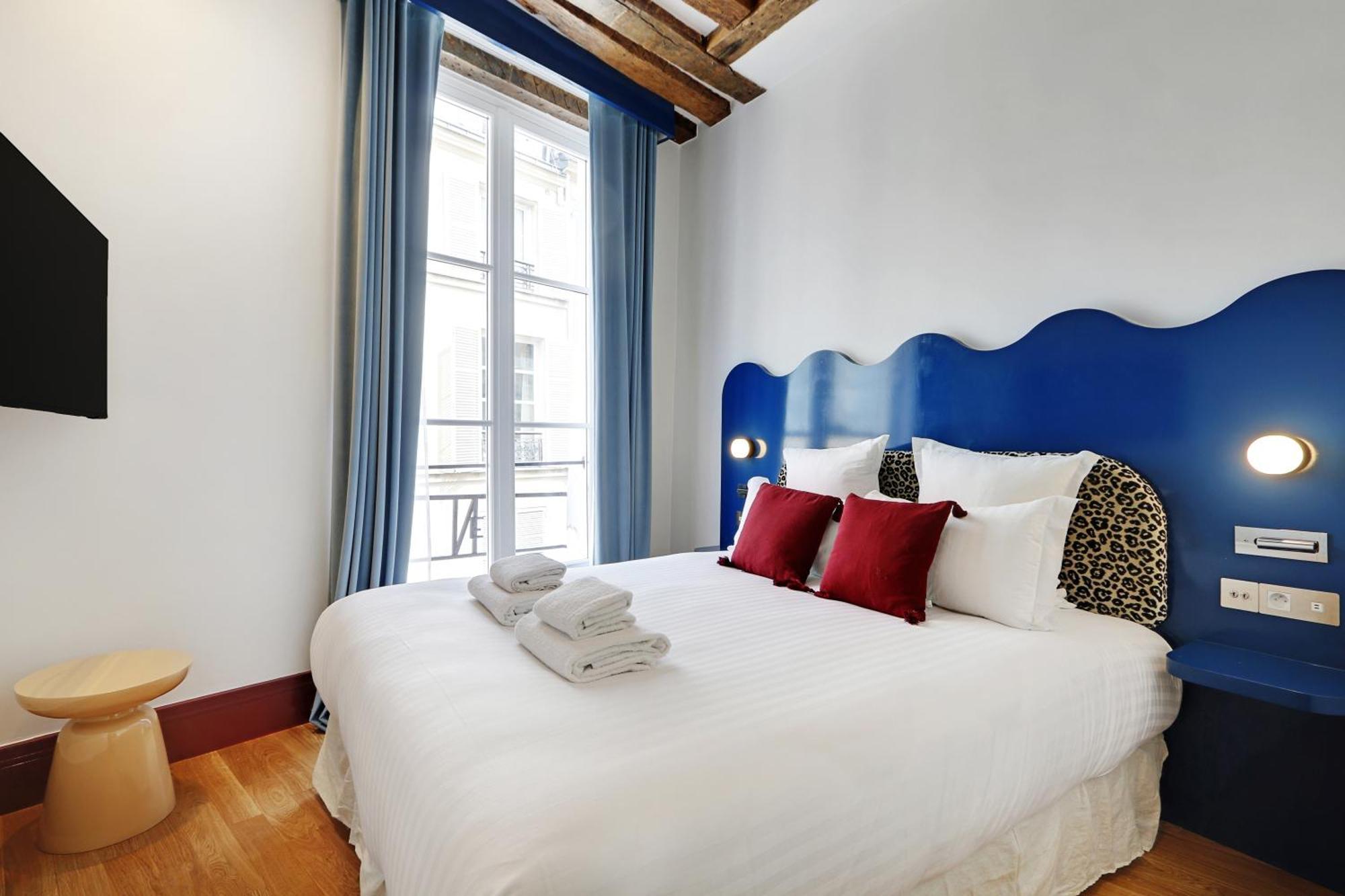 Paris Home Collection Serviced Apartments In Notre Dame - Rue Savoie Bagian luar foto