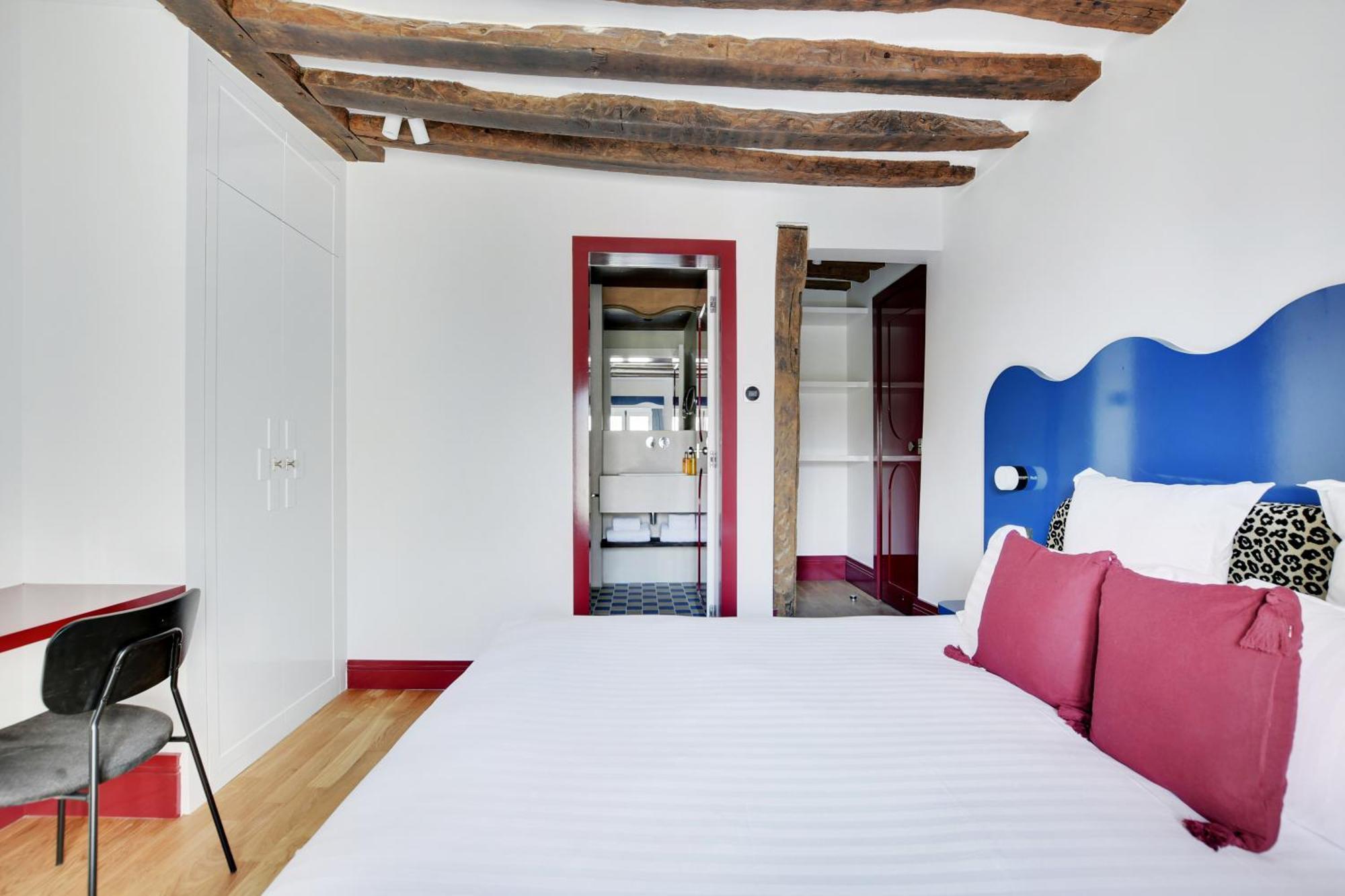 Paris Home Collection Serviced Apartments In Notre Dame - Rue Savoie Bagian luar foto