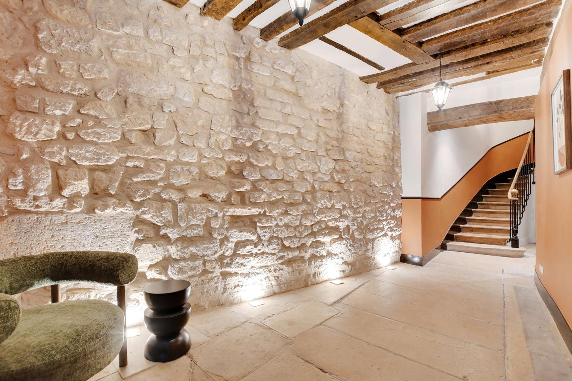 Paris Home Collection Serviced Apartments In Notre Dame - Rue Savoie Bagian luar foto